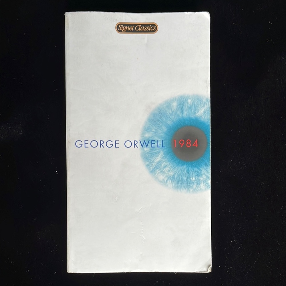 Signet Classics 1984 by George Orwell Book